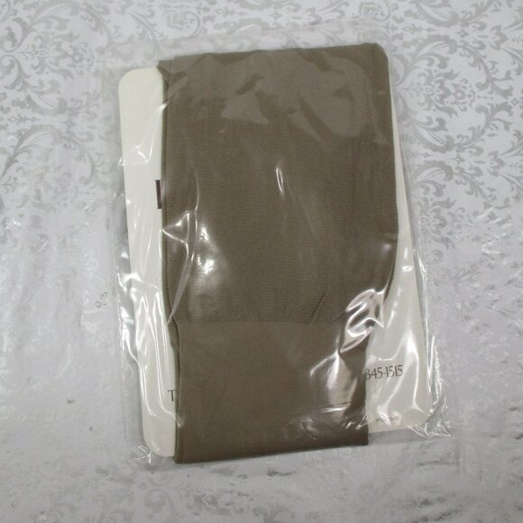 LEGACY Legwear NWT Color Mineral Size E - Picture 4 of 7